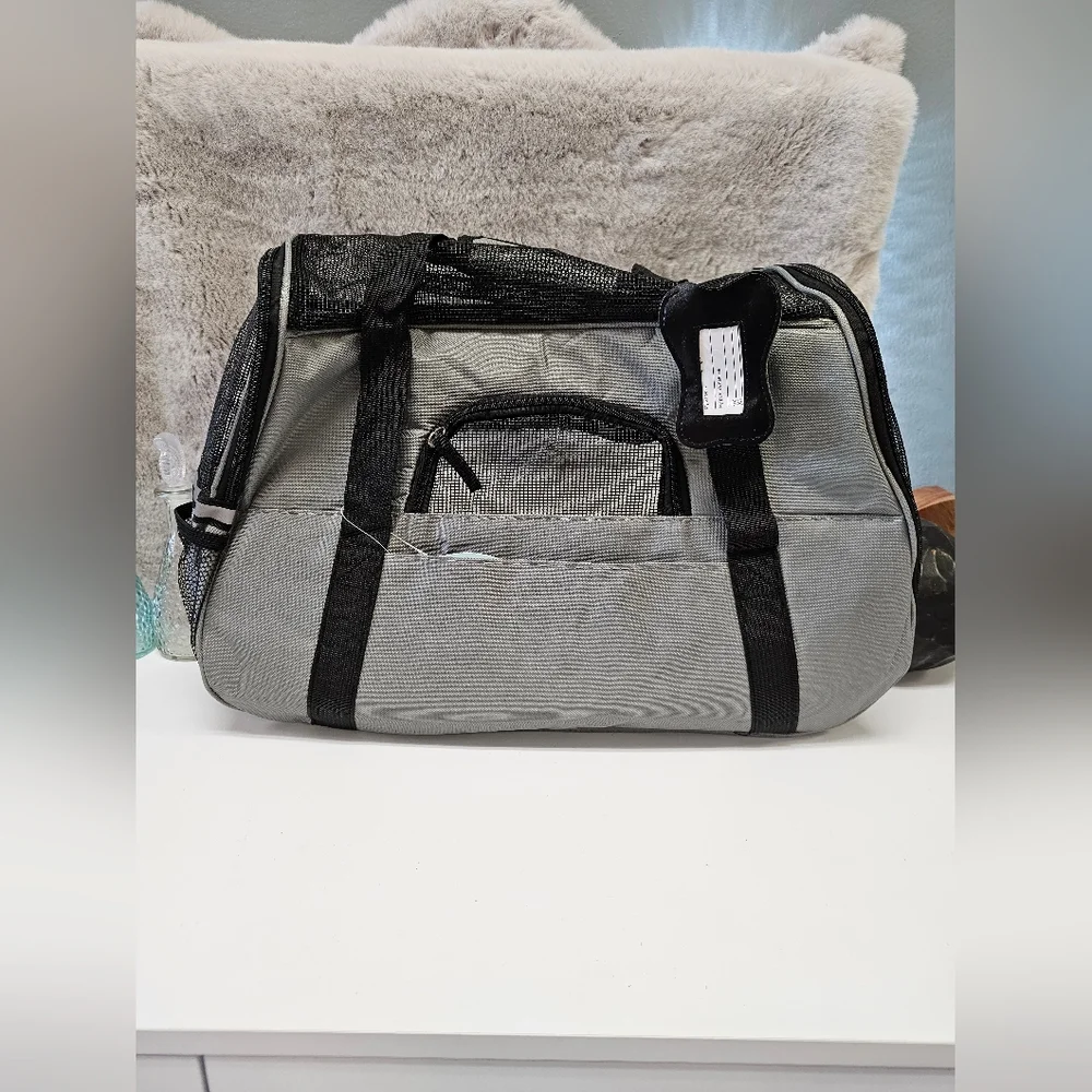 Pet Carrier for Dogs and Cats - Soft-Sided FAA Airline-Approved Easy Travel